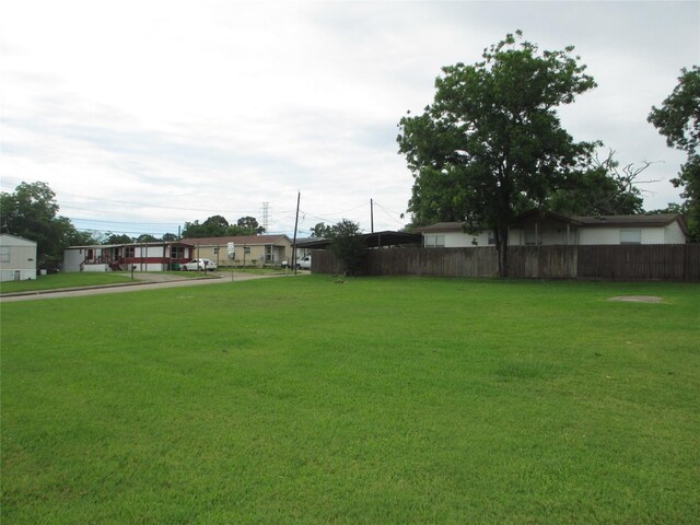 1008 W Main St, Baytown, TX 77520