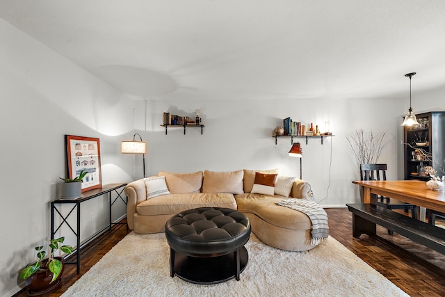 6417 Olympia Dr Unit 144, Houston, TX 77057 - view of living area