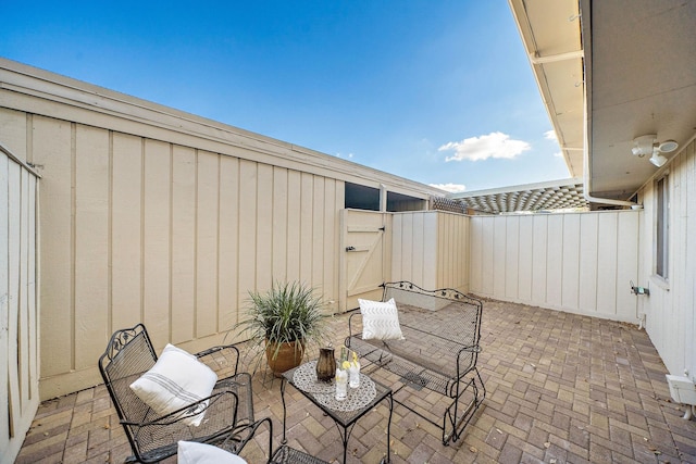 6417 Olympia Dr Unit 144, Houston, TX 77057 - view of patio / terrace