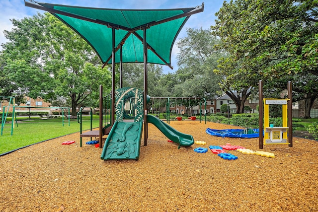 6417 Olympia Dr Unit 144, Houston, TX 77057 - view of community play area