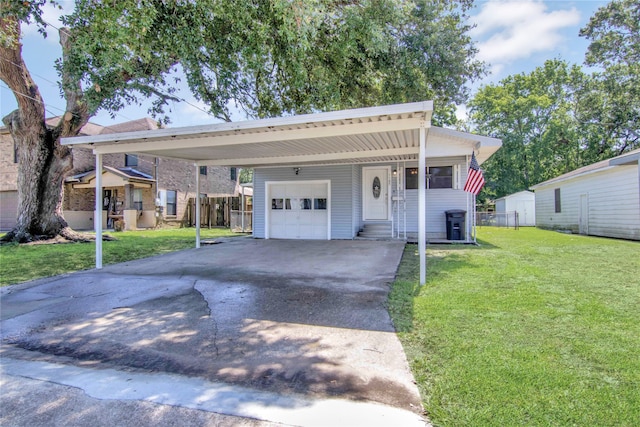 1105 W Dr, Port Neches, TX 77651 - view of front facade with driveway, a garage, and a carport