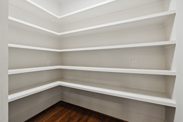 1409 Tulane St, Houston, TX 77008 - view of pantry