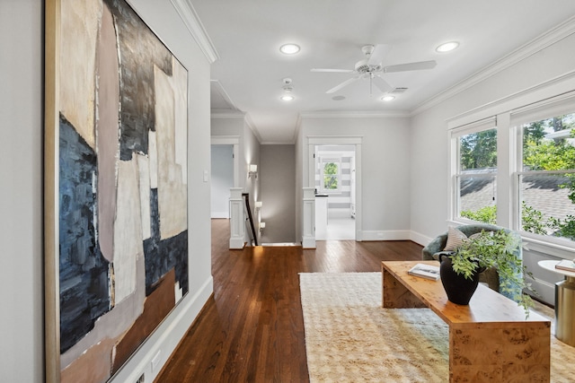 1409 Tulane St, Houston, TX 77008 - living area with baseboards, wood finished floors, crown molding, recessed lighting, and a ceiling fan