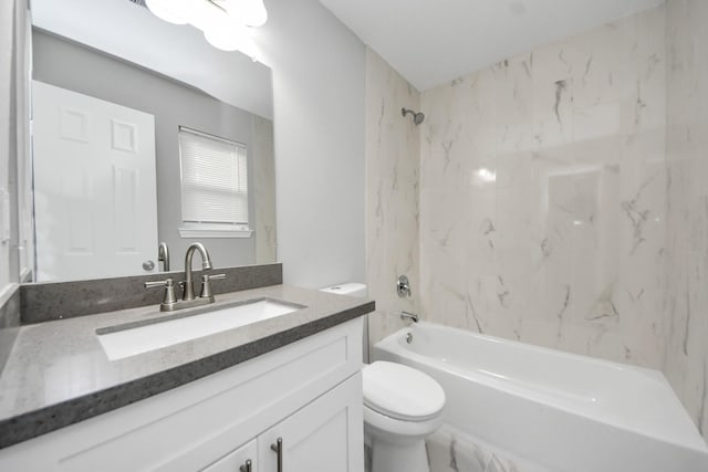 3030 Dacca Dr, Houston, TX 77051 - full bath with toilet, vanity, and shower / tub combination