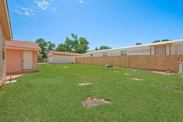 115 N 12th St, Highlands, TX 77562 - view of yard