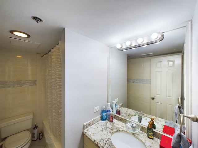 3525 Sage Rd Unit 403, Houston, TX 77056 - bathroom with toilet and vanity