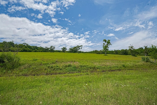 2015 County Road 740, Damon, TX 77480