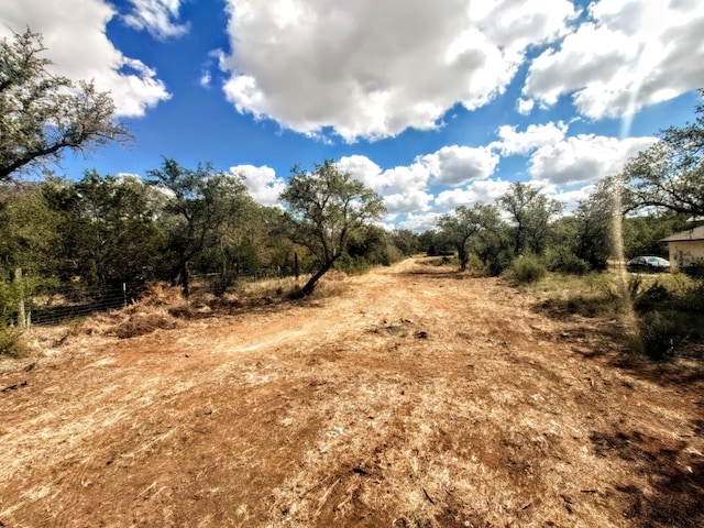 1102 Cliffview Dr, Spicewood, TX 78669
