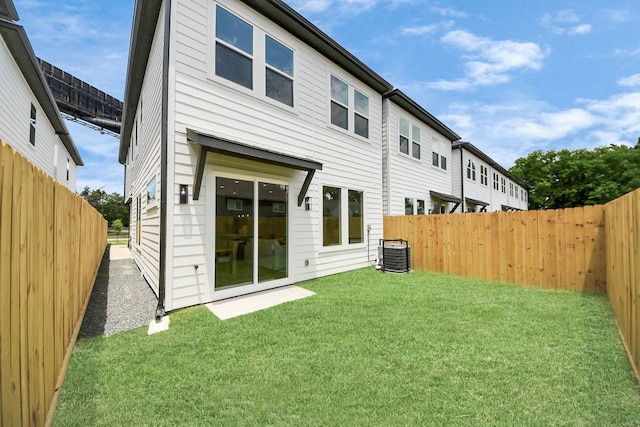 4602 Bristol St, Houston, TX 77009 - back of property featuring central AC