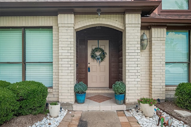 334 Swords Bnd, Stafford, TX 77477 - entrance to property featuring brick siding and a shingled roof