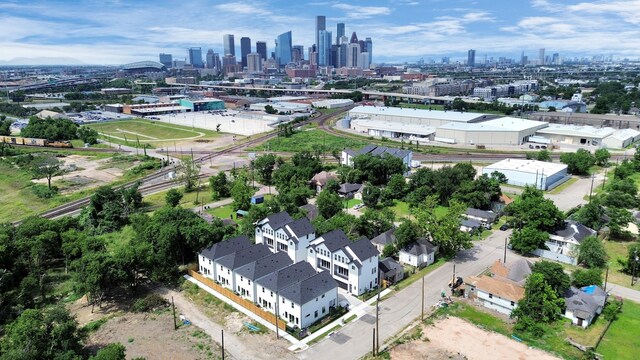 2418 Harrington St, Houston, TX 77026