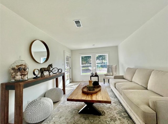 319 Wisteria St, Lake Jackson, TX 77566 - living area with wood finished floors and baseboards