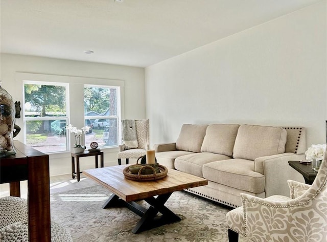 319 Wisteria St, Lake Jackson, TX 77566 - view of living room