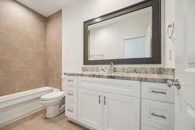 406 Welch St, Houston, TX 77006 - bathroom with toilet, vanity, and bathtub / shower combination