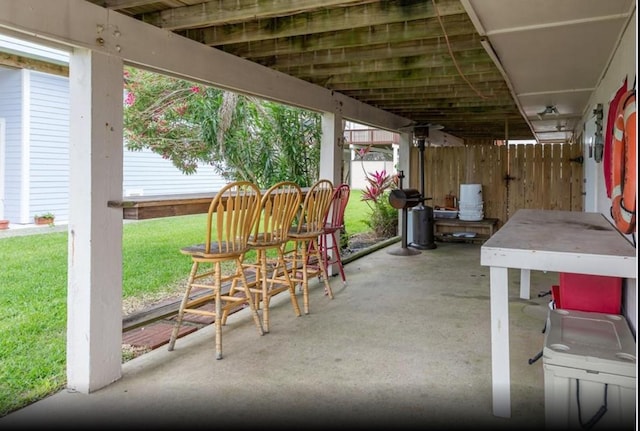 4126 Fort Bend Dr, Galveston, TX 77554 - view of patio