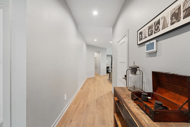14027 Valley Creek Ct, Conroe, TX 77384 - hall featuring light wood finished floors, recessed lighting, and baseboards