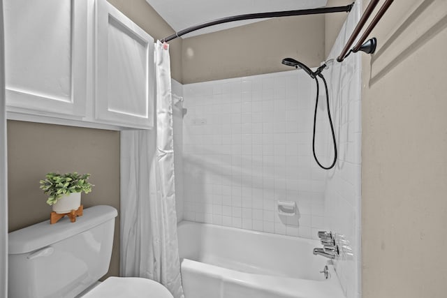 4322 Shady Springs Dr, Pasadena, TX 77586 - full bathroom featuring toilet and shower / bath combo