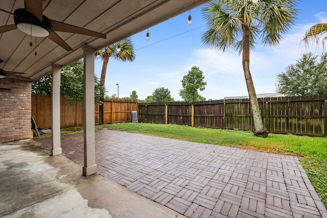 4322 Shady Springs Dr, Pasadena, TX 77586 - view of patio featuring a ceiling fan