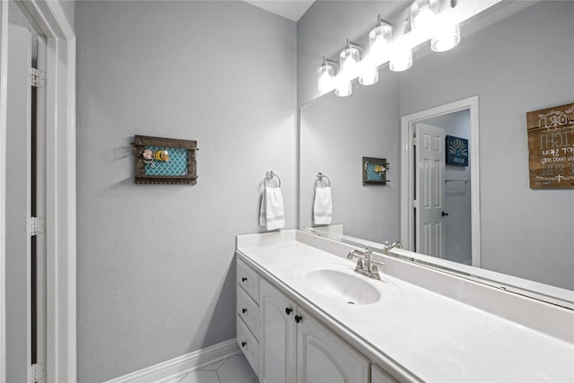 11 Bees Creek Ct, Missouri City, TX 77459 - bathroom with vanity and baseboards