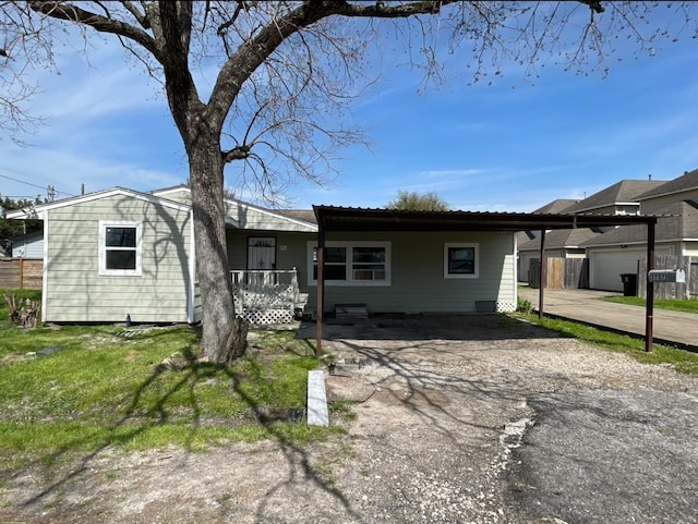 3707 Rosemont St, Houston, TX 77051 - view of front of property with asphalt driveway