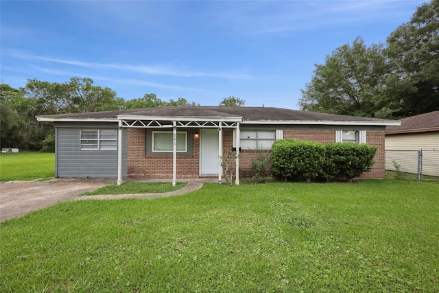 9270 Mclean St, Beaumont, TX 77707 - ranch-style home with brick siding
