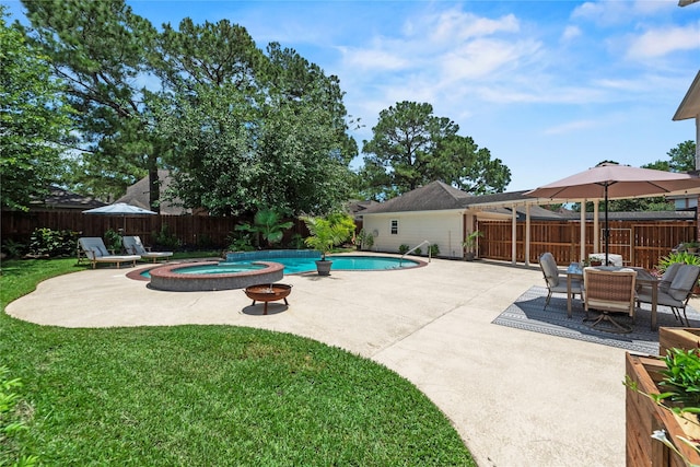 7818 Palm Brook Ct, Houston, TX 77095 - view of pool with a patio area and a pool with connected hot tub