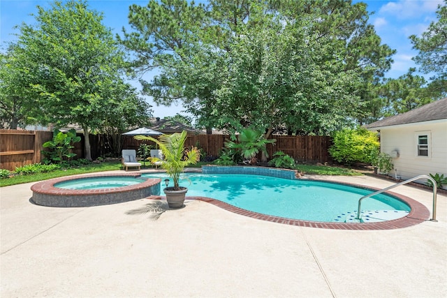 7818 Palm Brook Ct, Houston, TX 77095 - view of swimming pool with a fenced backyard, a patio, and a pool with connected hot tub