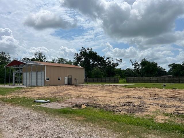 6018 County Road 802, Brazoria, TX 77422