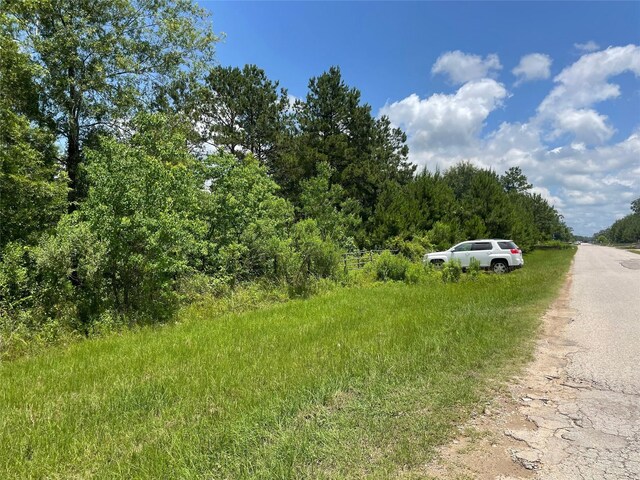 240 County Road 341, Cleveland, TX 77327