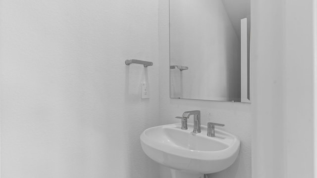 1823 Revolution Way, Missouri City, TX 77489 - bathroom with a sink