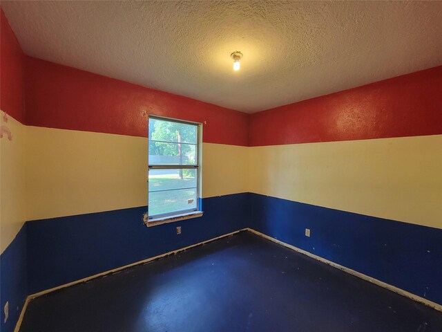 203 N Forest Dr, Willis, TX 77378 - photo 14