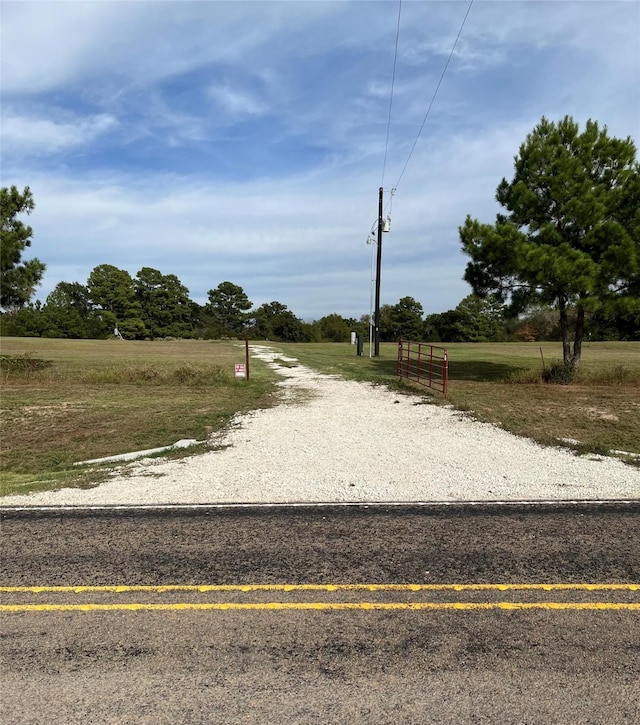 15686 Fm 2620th Rd, Bedias, TX 77831