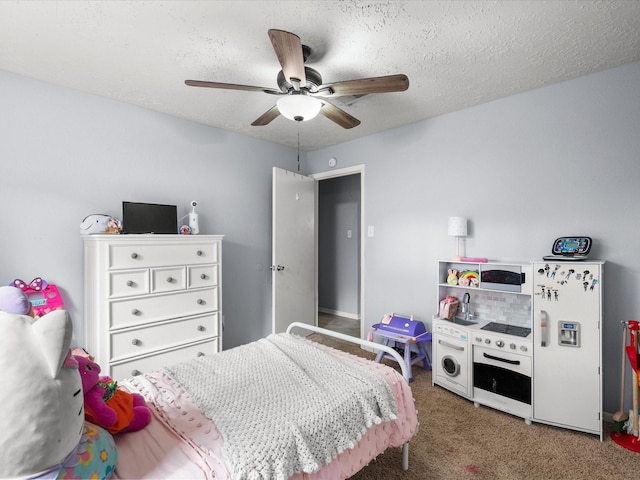 9731 Rocky Hollow Rd, La Porte, TX 77571 - bedroom featuring carpet floors, a ceiling fan, and a textured ceiling