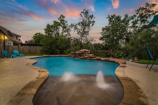 700 Southfield Dr, Friendswood, TX 77546 - view of swimming pool with a patio and a fenced backyard