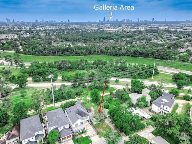 2020 W 14th St, Houston, TX 77008