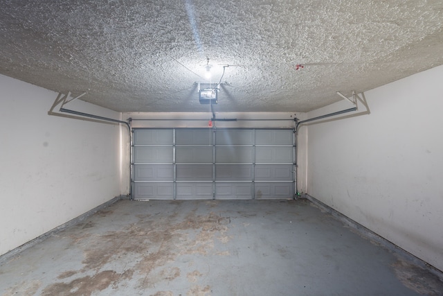 2302 Peaceful Valley Dr, Spring, TX 77373 - garage featuring a garage door opener