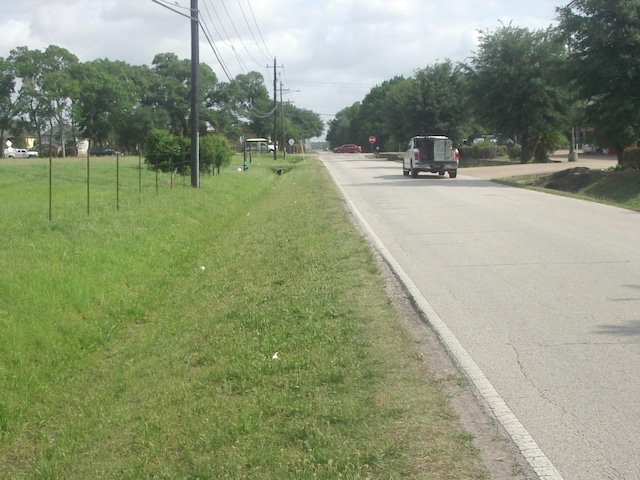 2740 Almeda Genoa Rd, Houston, TX 77047