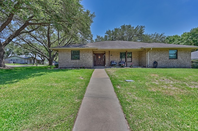 1600 Pecan St, Brenham, TX 77833 - photo 1