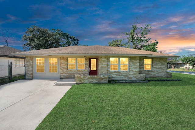 149 E Riverwood Dr, Houston, TX 77076 - single story home featuring brick siding