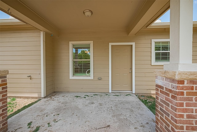 4523 Nexus Rd, Houston, TX 77053 - property entrance featuring a patio