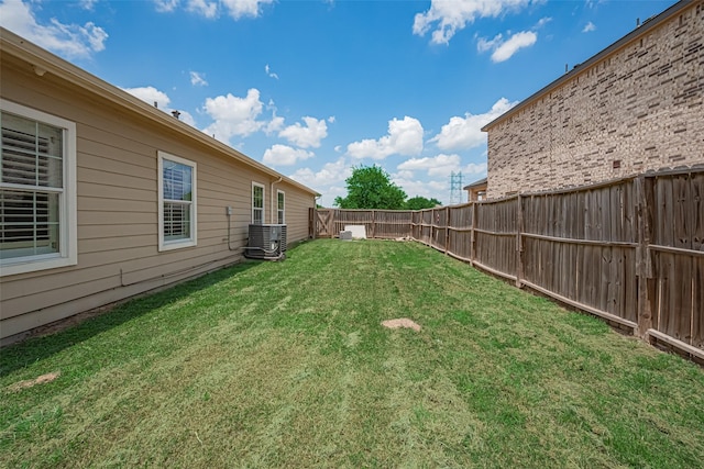 4523 Nexus Rd, Houston, TX 77053 - view of yard featuring central air condition unit