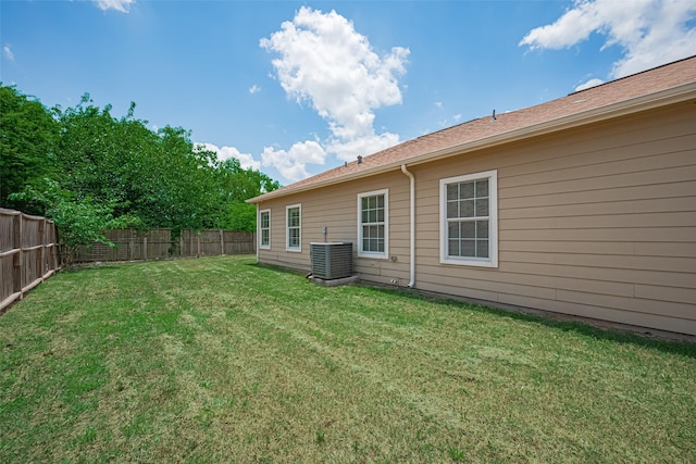 4523 Nexus Rd, Houston, TX 77053 - view of yard with central AC unit