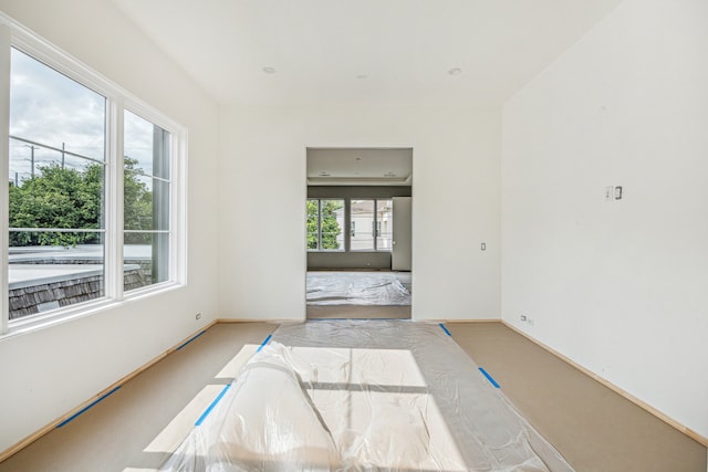 1656 Banks St, Houston, TX 77006 - spare room with baseboards and carpet