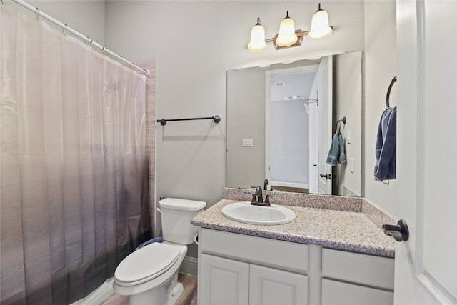 3310 Ralston Edge Ln, Houston, TX 77059 - full bath featuring vanity, toilet, and shower / bath combo
