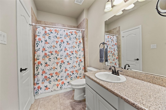 3310 Ralston Edge Ln, Houston, TX 77059 - full bath with vanity, toilet, and tile patterned floors