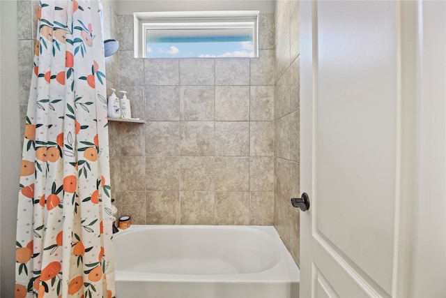 3310 Ralston Edge Ln, Houston, TX 77059 - full bathroom featuring shower / bath combo with shower curtain