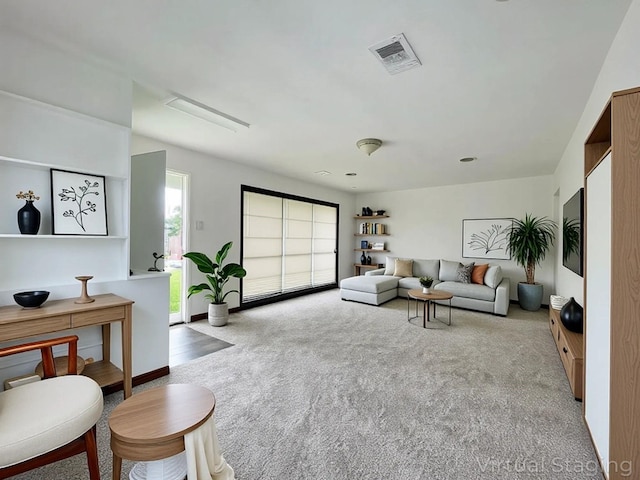 6802 Crestridge St, Houston, TX 77033 - view of carpeted living room
