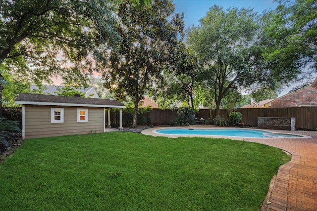 1510 Apple Park Dr, Katy, TX 77450 - view of yard featuring an outdoor structure