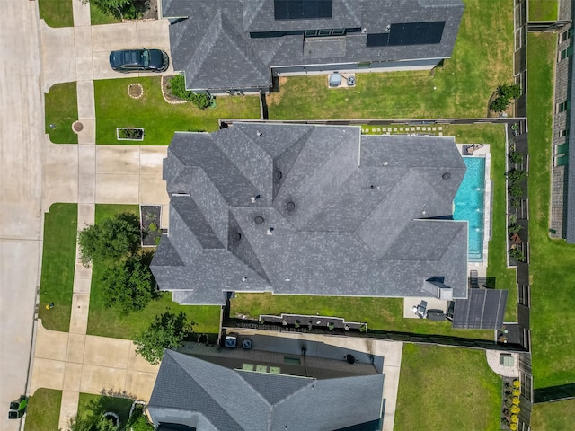 29118 Sage Trace Ct, Fulshear, TX 77441 - bird's eye view of a pool