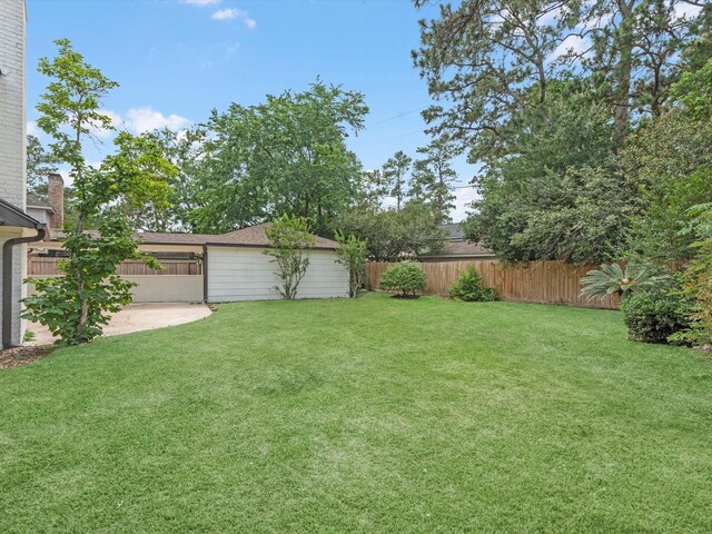9414 Stockport Dr, Spring, TX 77379 - view of yard with a patio